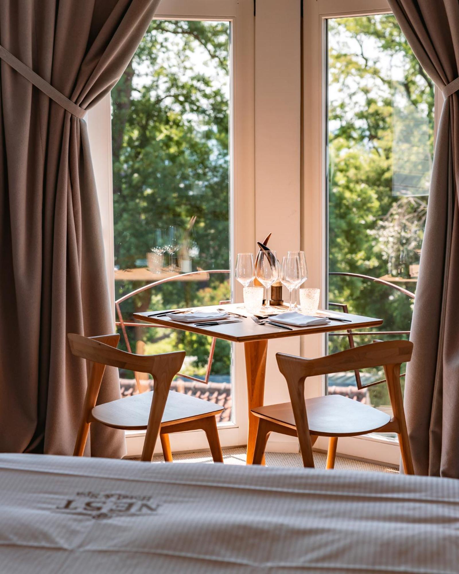 Ne5T Hotel & Spa Namur Ngoại thất bức ảnh
